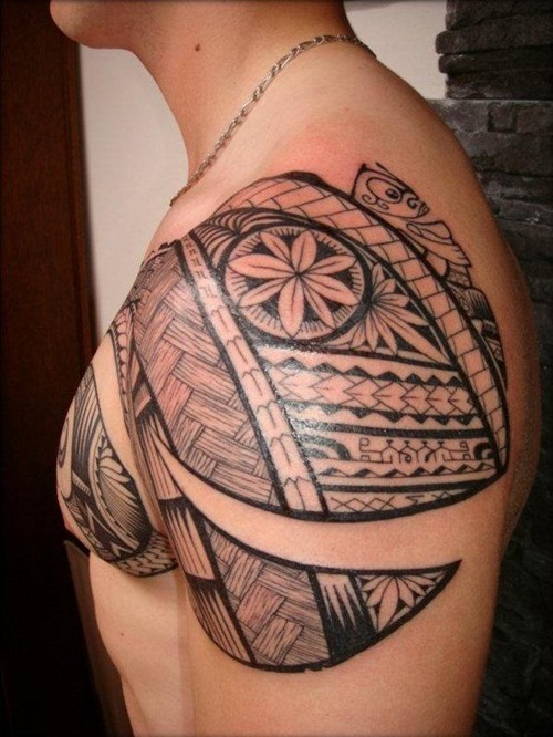 Traditional Maori Shoulder Tattoo