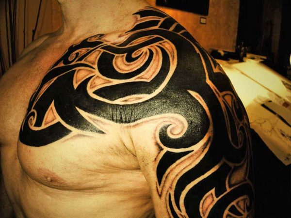 Tribal Shining Tattoo