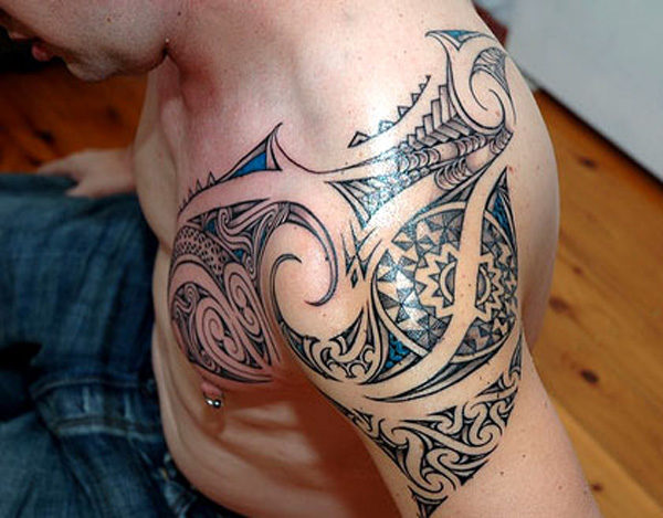 Hawaiian Tribal Shoulder Tattoo