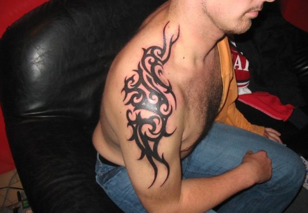 Tribal Sleeve Shoulder Tattoo Design