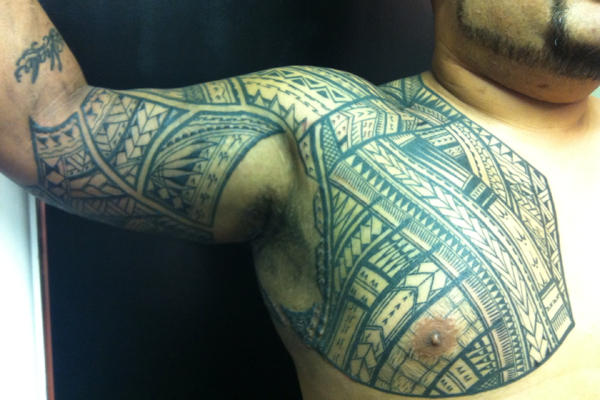 Wonderful Armour Tattoo On Right Shoulder