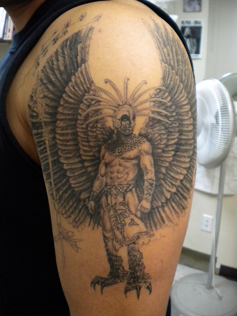 Wonderful Aztec Tattoo On Right Shoulder