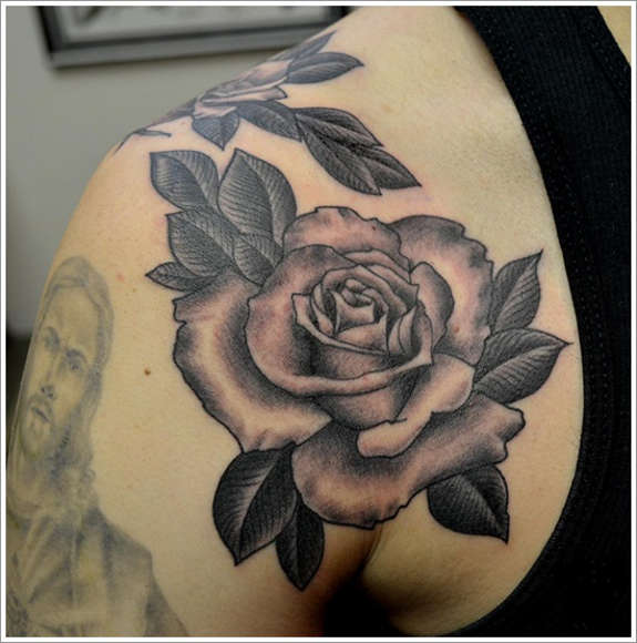 Wonderful Rose Shoulder Tattoo Design