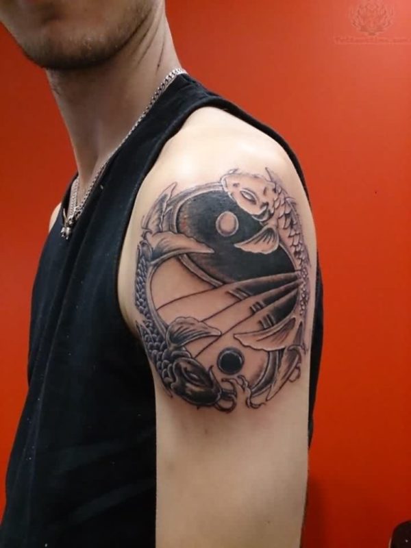 Wonderful Yin Yang Shoulder Tattoo Design